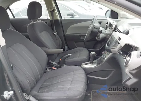 2013 Chevrolet Sonic Lt Auto из США, поврежденный, VIN 1G1JC5SG4D4218548